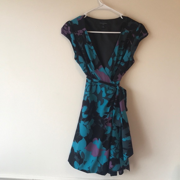 Banana Republic Floral Print Wrap Dress - Picture 2 of 4